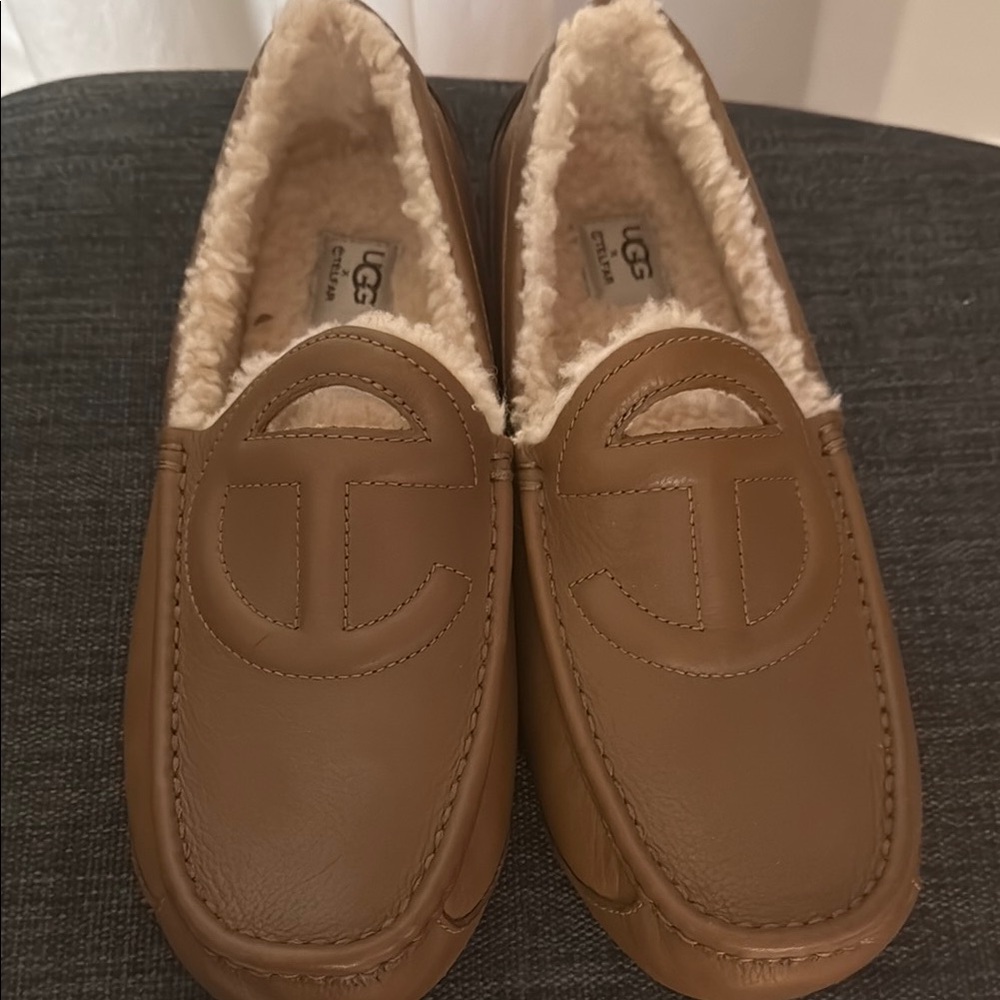 UGG Men's Tan Loafers